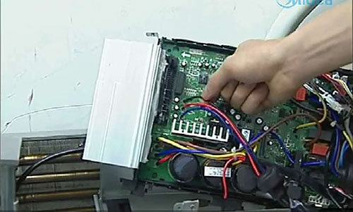 茌平美的空调电话是多少